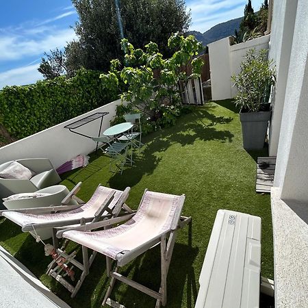 Studio Calme Aux Terrasses De Кассі Екстер'єр фото